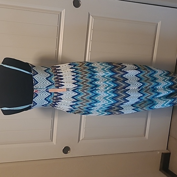Minuet Blue Chevron Crochet Lace Maxi Dress size S - Picture 6 of 9